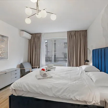 아파트 Novos Contrada *