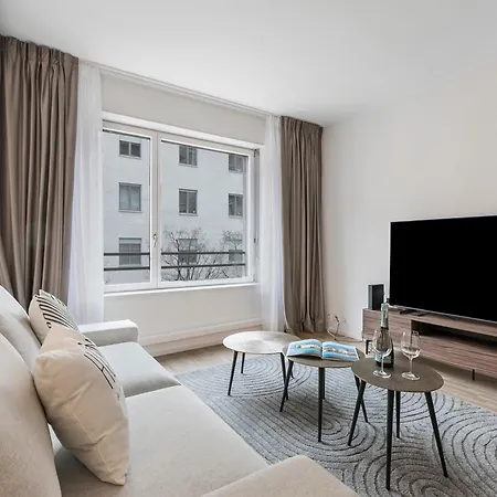 Novos Contrada 아파트 *