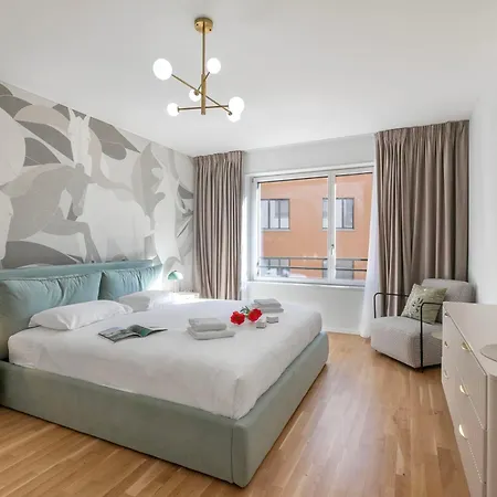 Novos Contrada شقة