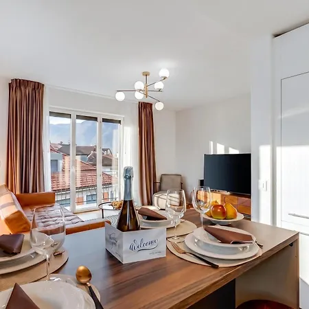 Novos Contrada شقة