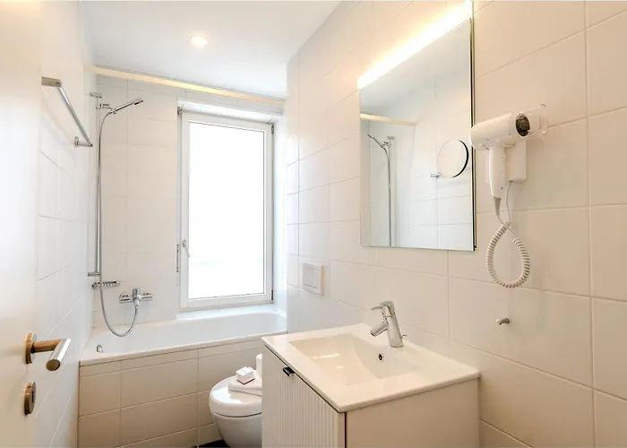 Novos Contrada لوغانو